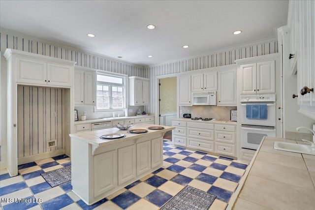 772 Oakmont Parkway, Ridgeland, MS 39157