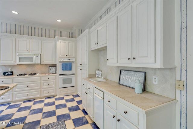 772 Oakmont Parkway, Ridgeland, MS 39157