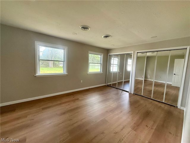 5363 Summit Road, Lyndhurst, OH 44124