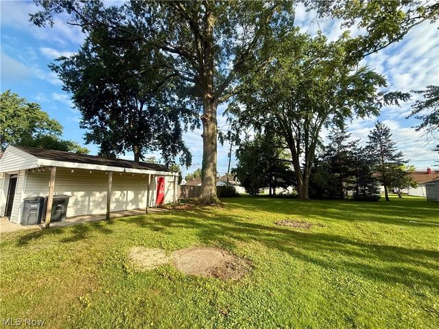 5363 Summit Road, Lyndhurst, OH 44124