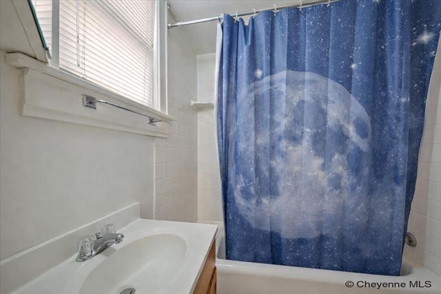 1813 E 19TH ST, Cheyenne, WY 82001