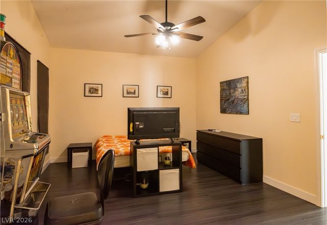 4906 Drifting Pebble Street, North Las Vegas, NV 89081