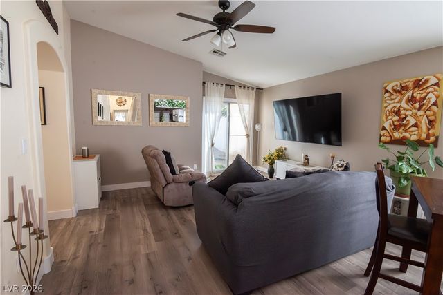 4906 Drifting Pebble Street, North Las Vegas, NV 89081