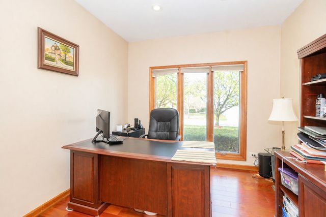 1368 Hunter Circle, Naperville, IL 60540