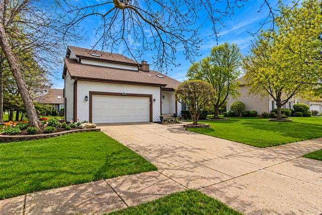 1368 Hunter Circle, Naperville, IL 60540