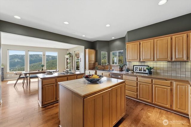 2612 Halvorson Canyon Road, Wenatchee, WA 98801