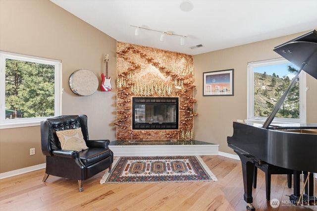 2612 Halvorson Canyon Road, Wenatchee, WA 98801