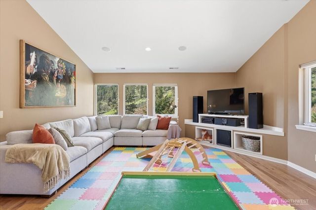 2612 Halvorson Canyon Road, Wenatchee, WA 98801