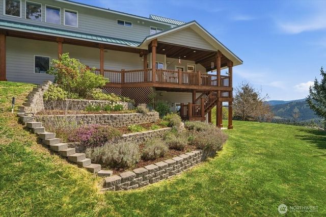 2612 Halvorson Canyon Road, Wenatchee, WA 98801