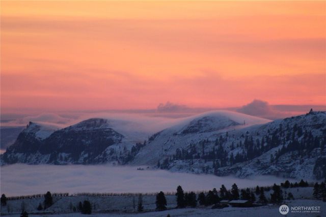 2612 Halvorson Canyon Road, Wenatchee, WA 98801