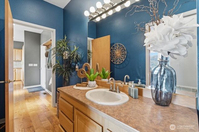 2612 Halvorson Canyon Road, Wenatchee, WA 98801