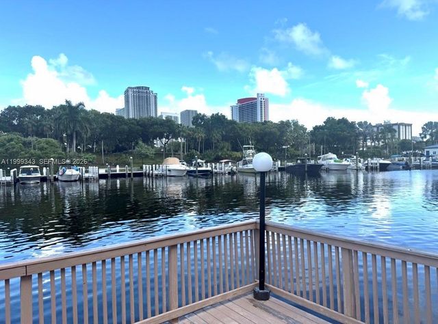 300 Diplomat Pkwy 505, Hallandale Beach, FL 33009