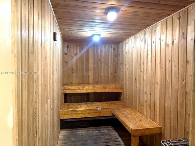 300 Diplomat Pkwy 505, Hallandale Beach, FL 33009