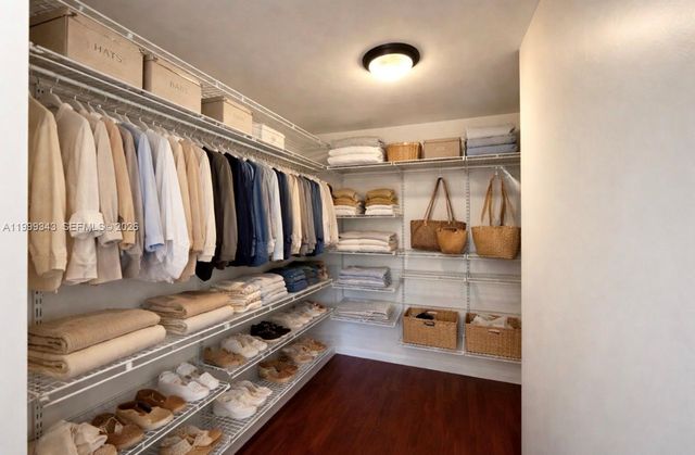 300 Diplomat Pkwy 505, Hallandale Beach, FL 33009