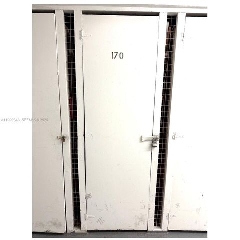 300 Diplomat Pkwy 505, Hallandale Beach, FL 33009