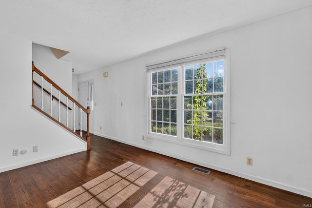 1715 Ashbury Court, West Lafayette, IN 47906