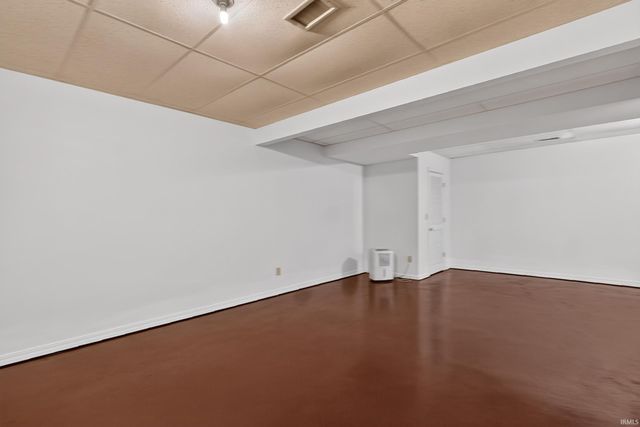 1715 Ashbury Court, West Lafayette, IN 47906