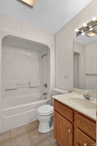 1715 Ashbury Court, West Lafayette, IN 47906