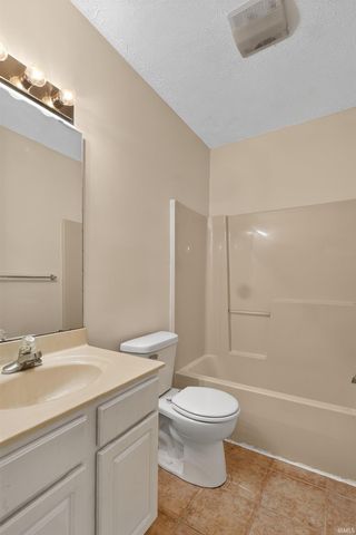 1715 Ashbury Court, West Lafayette, IN 47906