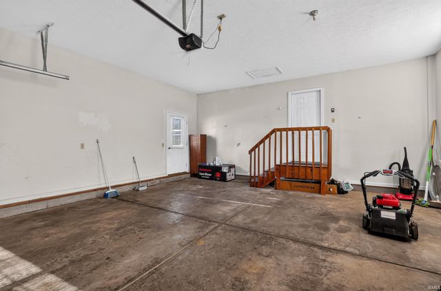 1715 Ashbury Court, West Lafayette, IN 47906