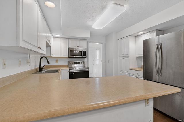 1715 Ashbury Court, West Lafayette, IN 47906
