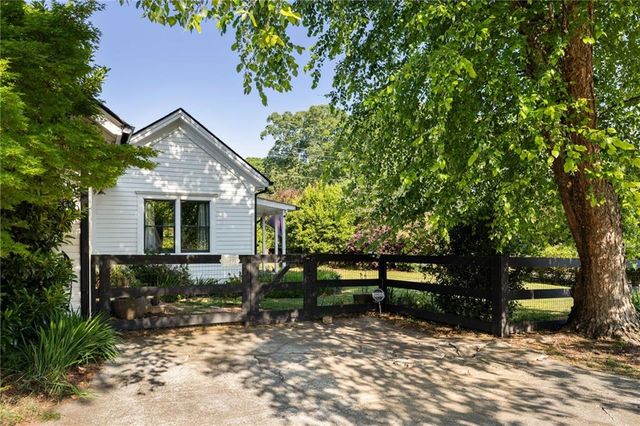 1866 Idlewood Road, Tucker, GA 30084