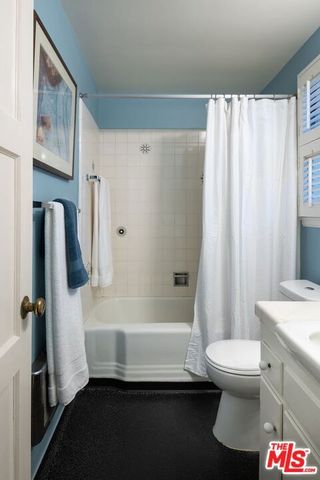 6514 Langdon Avenue, Van Nuys (los Angeles), CA 91406