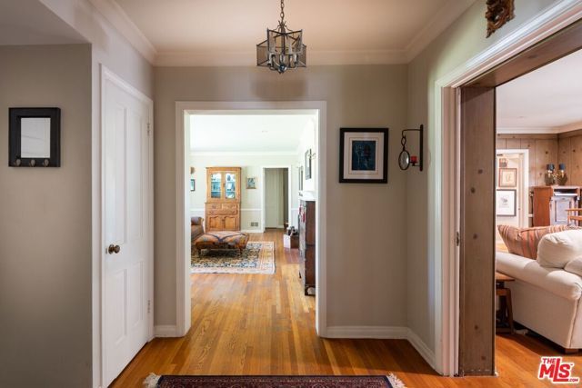 6514 Langdon Avenue, Van Nuys (los Angeles), CA 91406