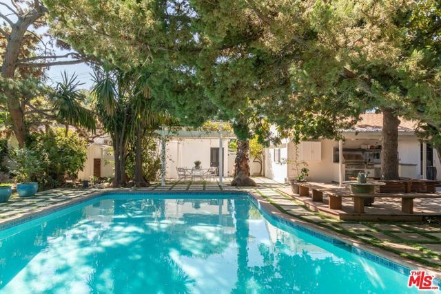 6514 Langdon Avenue, Van Nuys (los Angeles), CA 91406