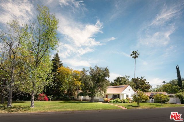 6514 Langdon Avenue, Van Nuys (los Angeles), CA 91406