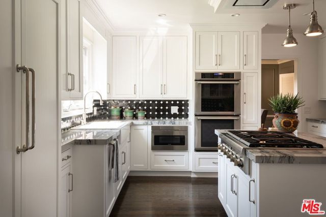 6514 Langdon Avenue, Van Nuys (los Angeles), CA 91406
