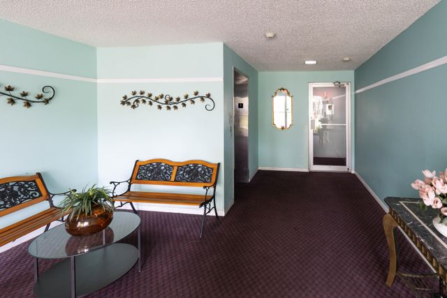 4980 E Sabal Palm Boulevard E 124, Tamarac, FL 33319