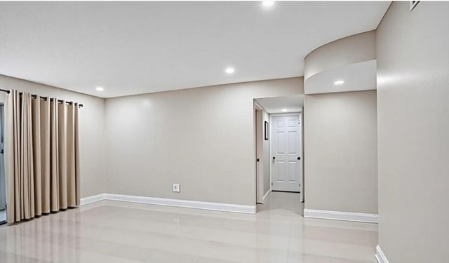 4980 E Sabal Palm Boulevard E 124, Tamarac, FL 33319