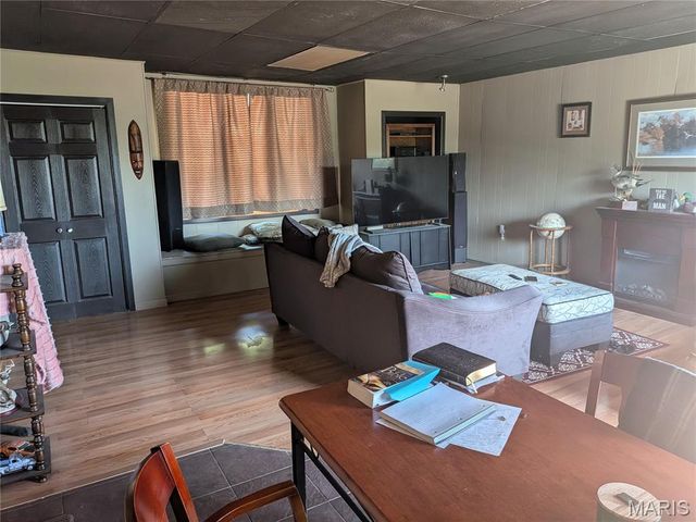 2552 Somerville Drive, High Ridge, MO 63049