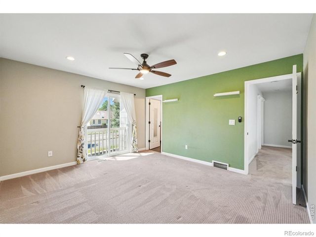 8064 Meadowdale Square, Niwot, CO 80503
