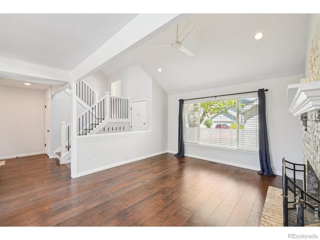 8064 Meadowdale Square, Niwot, CO 80503