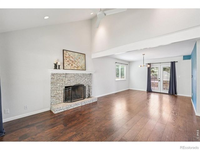 8064 Meadowdale Square, Niwot, CO 80503