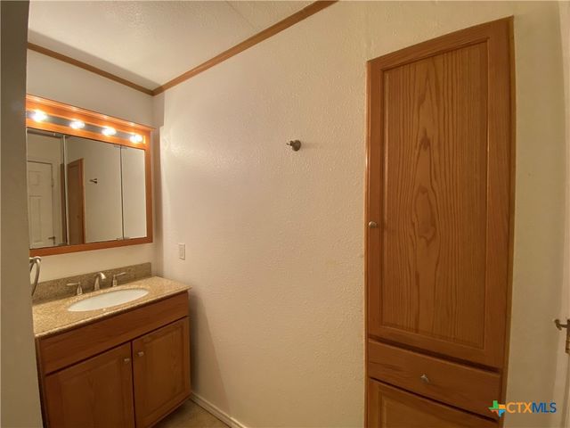 1490 W Klein Road, New Braunfels, TX 78130