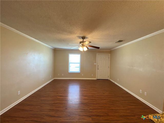 1490 W Klein Road, New Braunfels, TX 78130