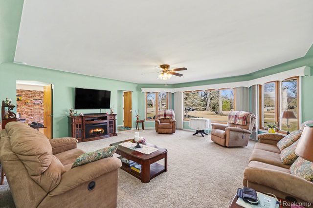 5700 24 Mile Road, Shelby Charter Township, MI 48316