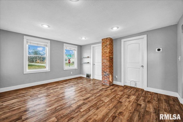 226 N 4TH Avenue, Morton, IL 61550