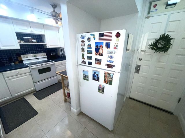 2500 Presidential Way 106, West Palm Beach, FL 33401