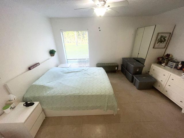 2500 Presidential Way 106, West Palm Beach, FL 33401