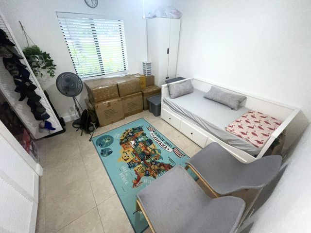 2500 Presidential Way 106, West Palm Beach, FL 33401
