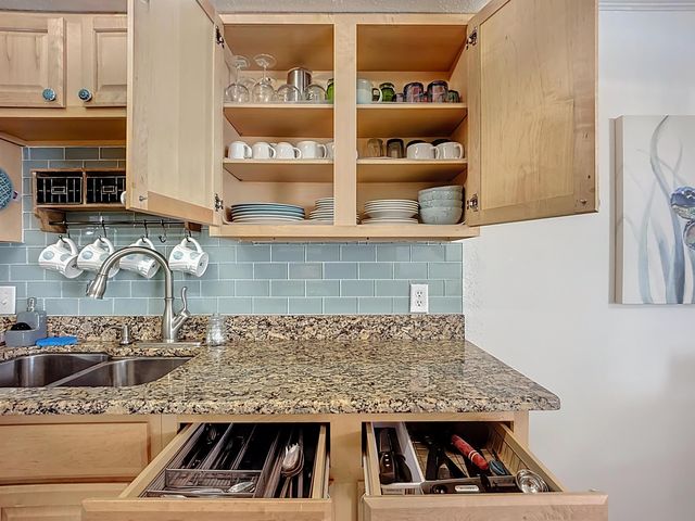 30 Brigantine Ct, St Augustine, FL 32080