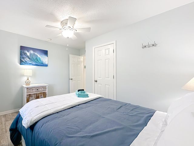 30 Brigantine Ct, St Augustine, FL 32080