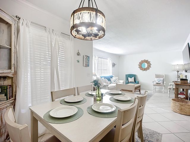 30 Brigantine Ct, St Augustine, FL 32080