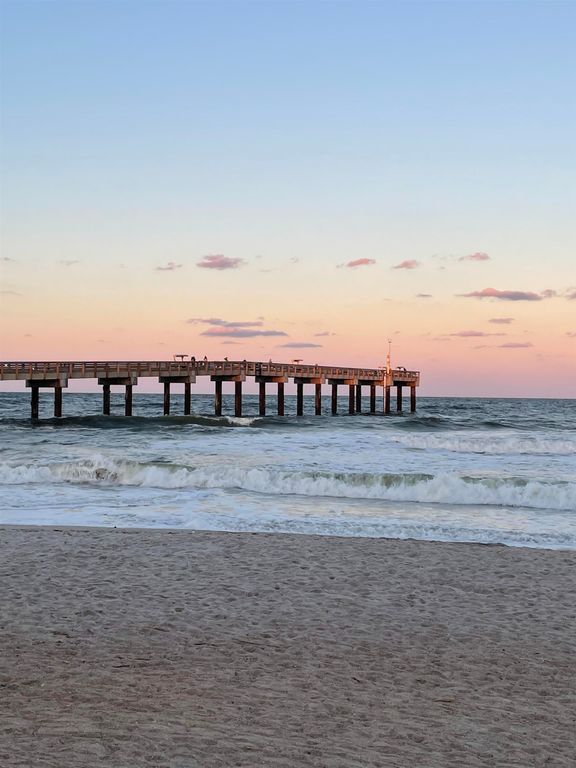 30 Brigantine Ct, St Augustine, FL 32080