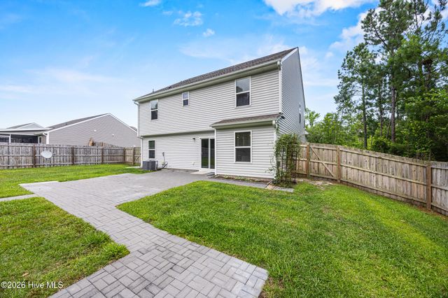 372 Poppleton Drive, Hampstead, NC 28443
