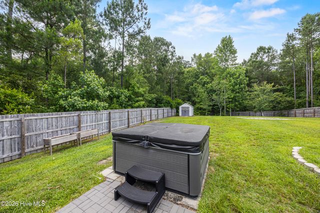 372 Poppleton Drive, Hampstead, NC 28443